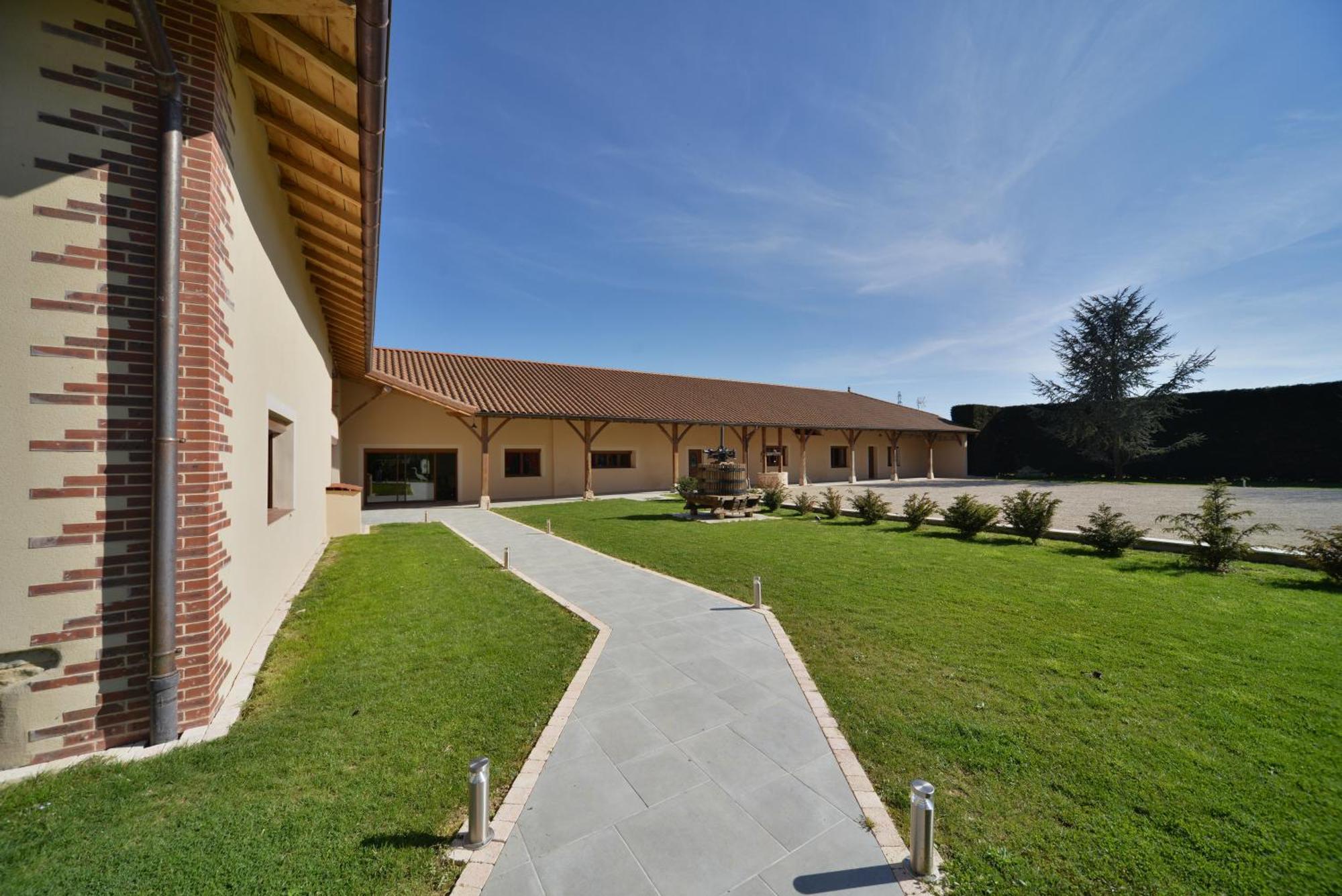 Domaine De La Garde Bed & Breakfast Vonnas Bagian luar foto