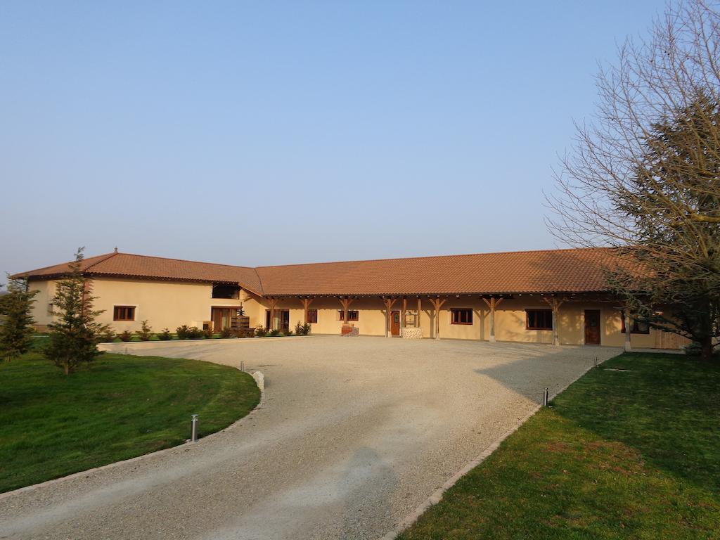 Domaine De La Garde Bed & Breakfast Vonnas Bagian luar foto